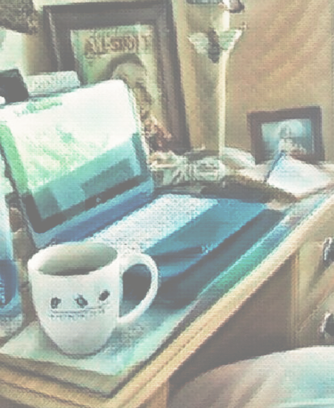 cropped-Bedroom-Lamp-Tall-Artsy.png
